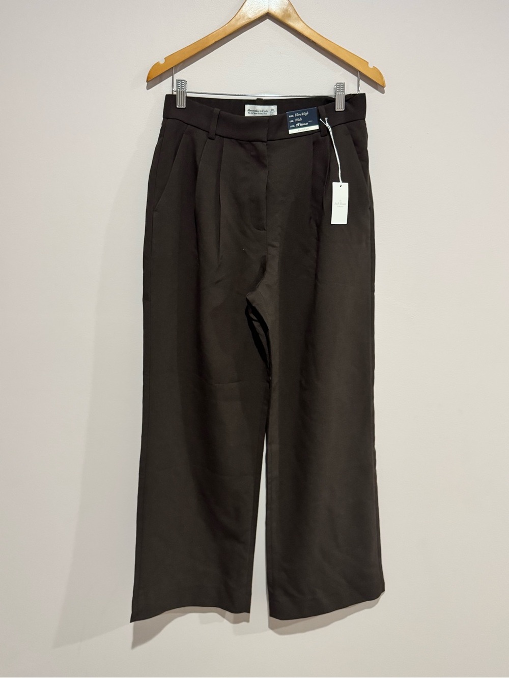 Nwts Hollister curve love ultra high wide leg troussers sz 29